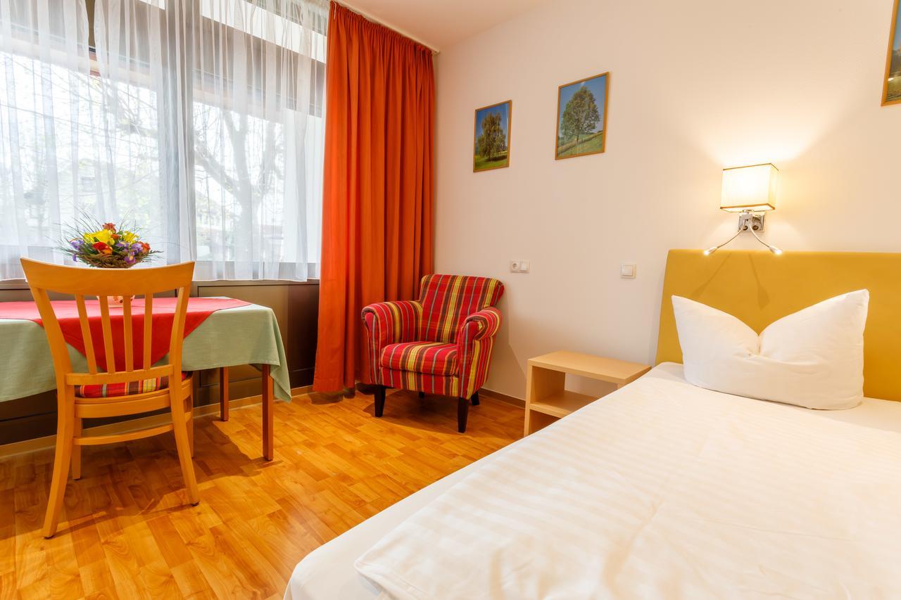 Hotel Spitzenpfeil Michelau in Oberfranken Exterior foto